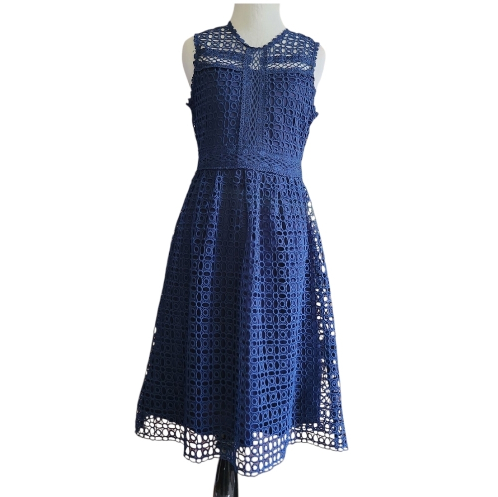 Molly Bracken Navy Macrame Elegance Dress Size Small - Picture 3 of 7